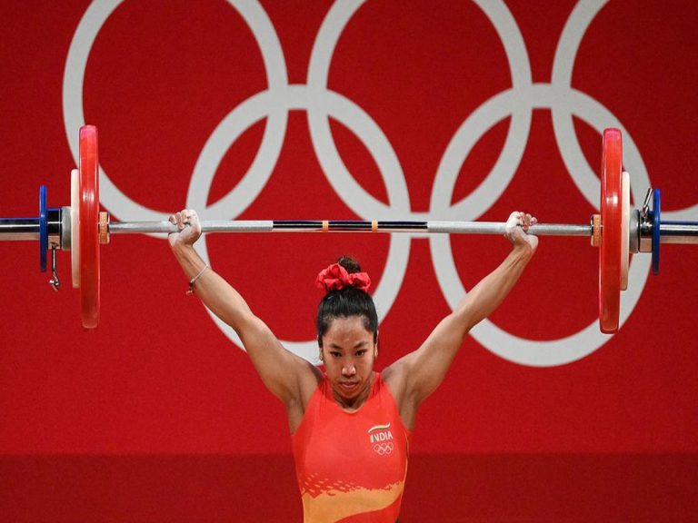 టోక్యో ఒలింపిక్స్‌.. భారత్‌ బోణీ కొట్టింది..