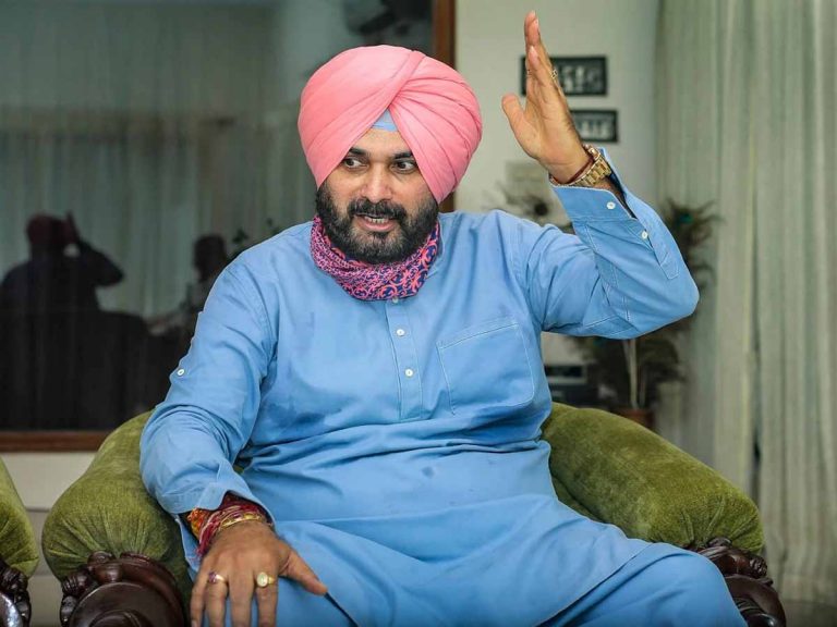 Navjot Singh Sidhu: సిద్ధూను వెంటాడుతోన్న 34 ఏళ్ల నాటి కేసు..!