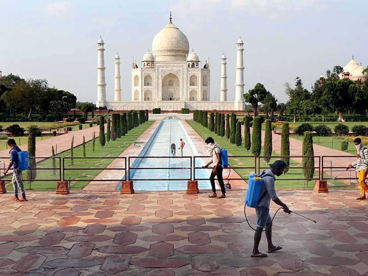 ప‌ర్యాట‌కుల‌కు శుభ‌వార్త‌:  తాజ్‌మ‌హాల్ వేళల్లో మార్పులు… గంట ముందుగానే…