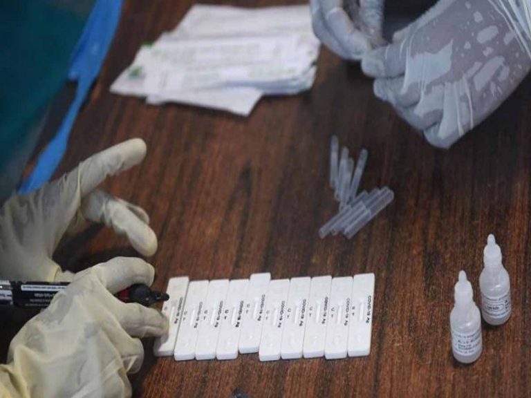 భ‌య‌పెడుతున్న ఆర్ వ్యాల్యూః థ‌ర్డ్ వేవ్‌కు సంకేత‌మా…!!