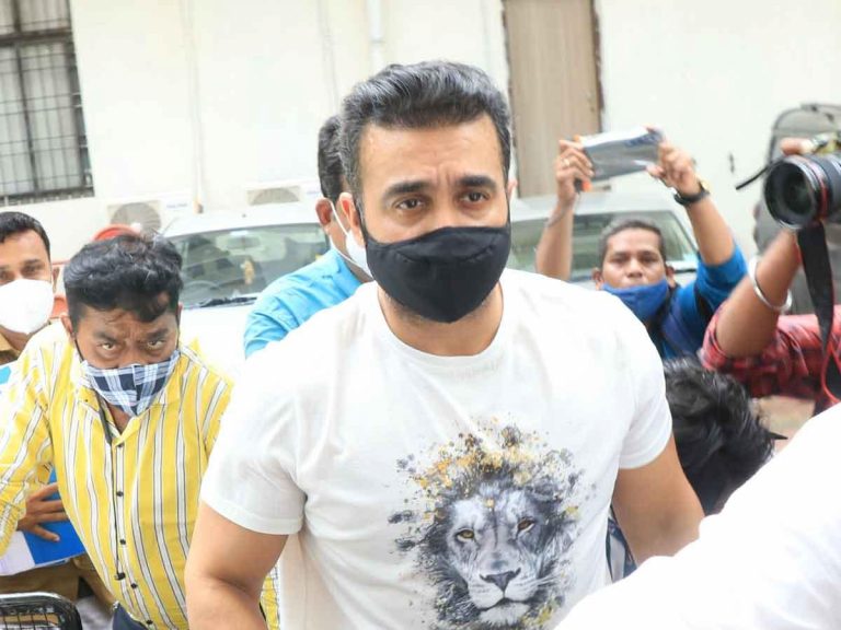 రాజ్ కుంద్రా యాప్స్ యాపారం! 3 లక్షలు ముంచేశాడంటోన్న గుజరాత్ వ్యాపారి!