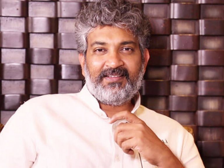 బిగ్ అనౌన్స్‌మెంట్: రాజమౌళి చేతిలో ‘బ్రహ్మాస్త్ర’