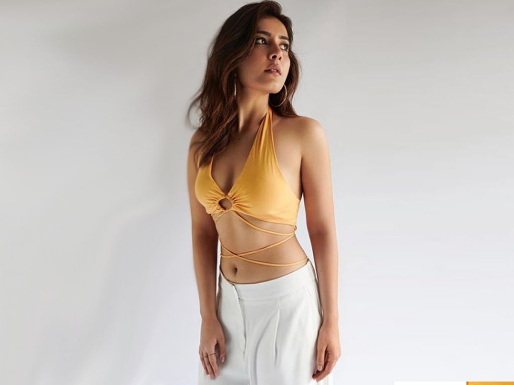 Rashi Khanna Latest Pi c Goes Viral