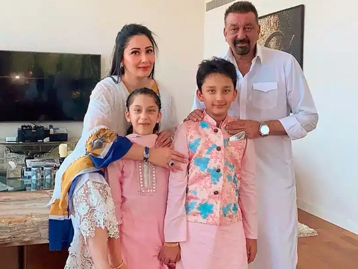 ‘వాస్తవ్’ స్టార్ జీవితంలోని… నమ్మశక్యం కాని ‘వాస్తవలు’!