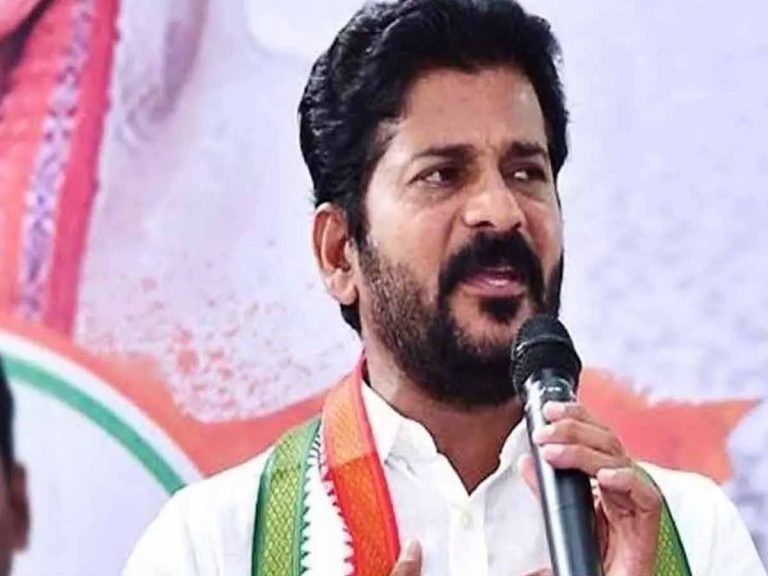 దత్తత గ్రామానికే చేయలేదు.. తెలంగాణకు ఏం చేస్తాడు ; రేవంత్