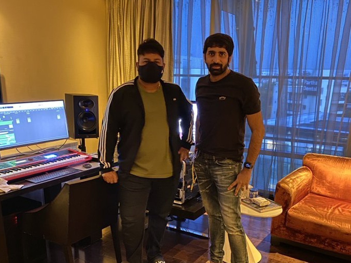 బాలయ్య కోసం తమన్ మ్యూజిక్ సెషన్ స్టార్ట్