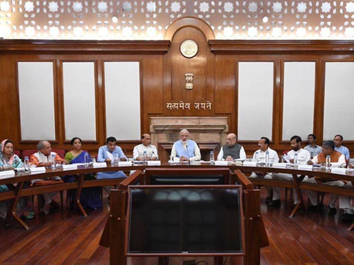 కేబినెట్‌ విస్తరణకు వేళాయె..! నేతల ఢిల్లీ బాట