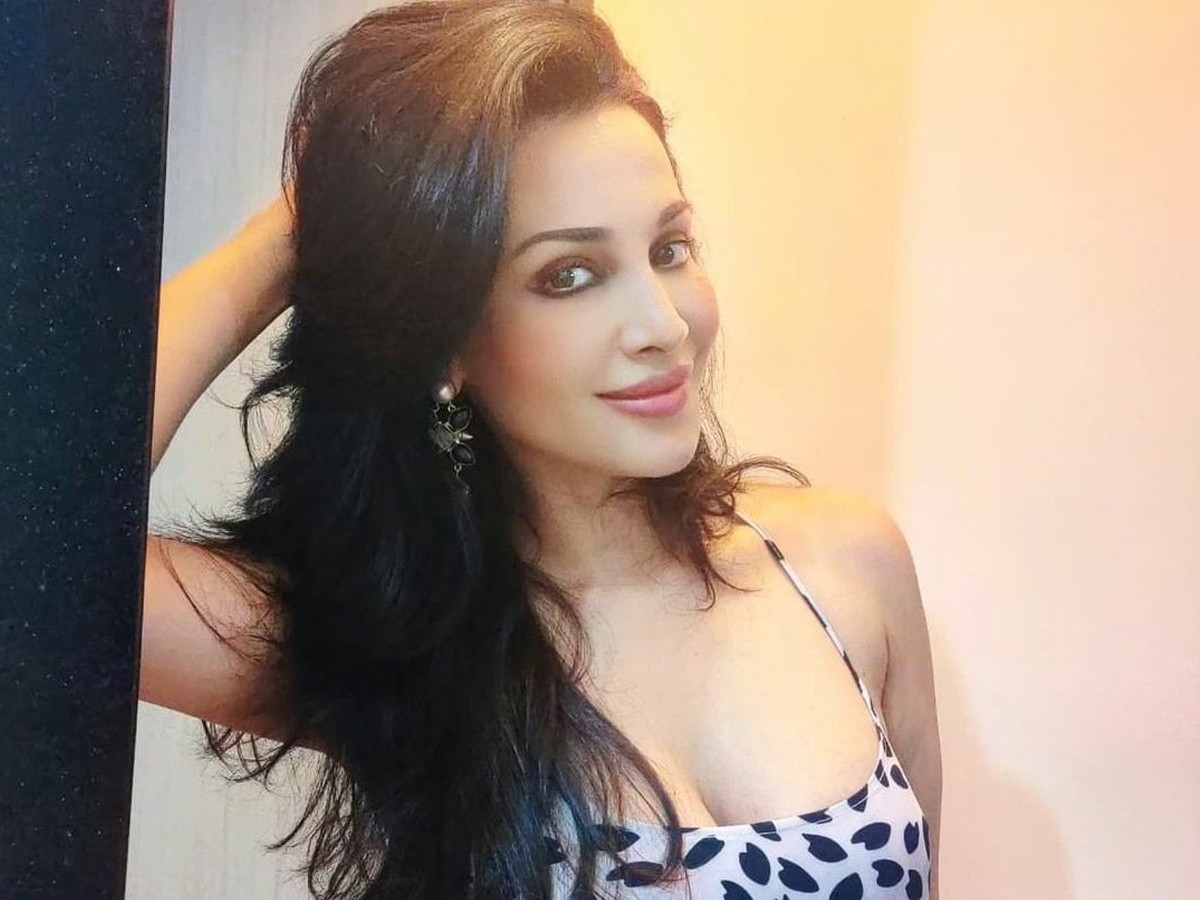 పోర్న్ వీడియోస్ వివాదంపై ఆశా సైనీ వివరణ