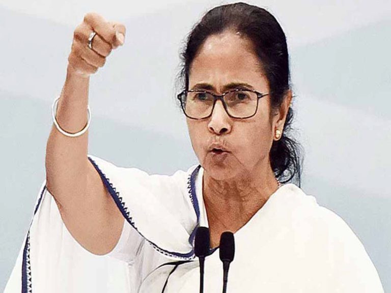 హ‌స్తిన‌లో దీదీ ప‌ర్య‌ట‌న‌:  బీజేపీకి చెక్ పెట్టేందుకు వ్యూహాలు…