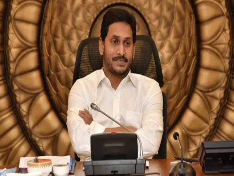 మెగా రిటైల్‌ టెక్సటైల్‌ పార్క్‌ ఏర్పాటుకు ఏపీ ప్రభుత్వం గ్రీన్‌ సిగ్నల్‌
