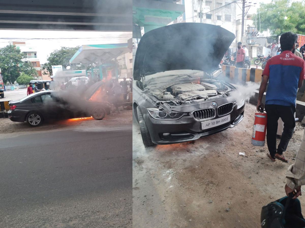 నడుస్తున్న బీఎండబ్ల్యూ కారులో చెలరేగిన మంటలు