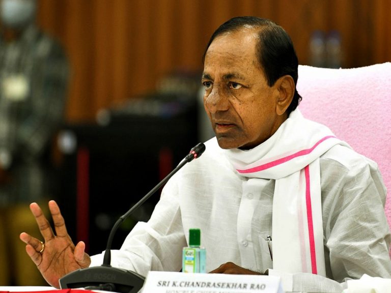 భారీ వర్షాలపై అప్రమత్తం.. ప్రగతి భవన్ లో సీఎం రివ్యూ!