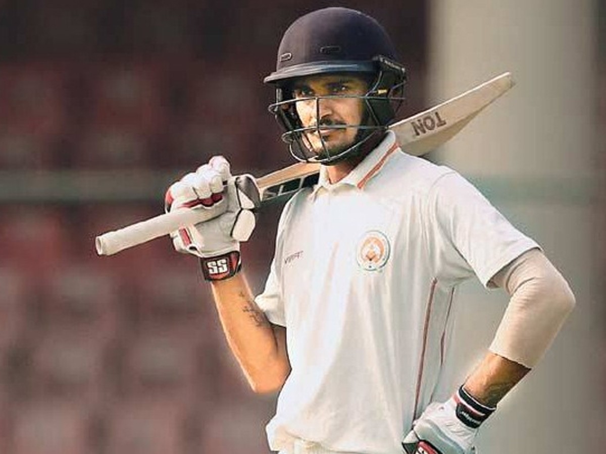 బరోడా జట్టు నుంచి తప్పుకున్న దీపక్ హుడా…