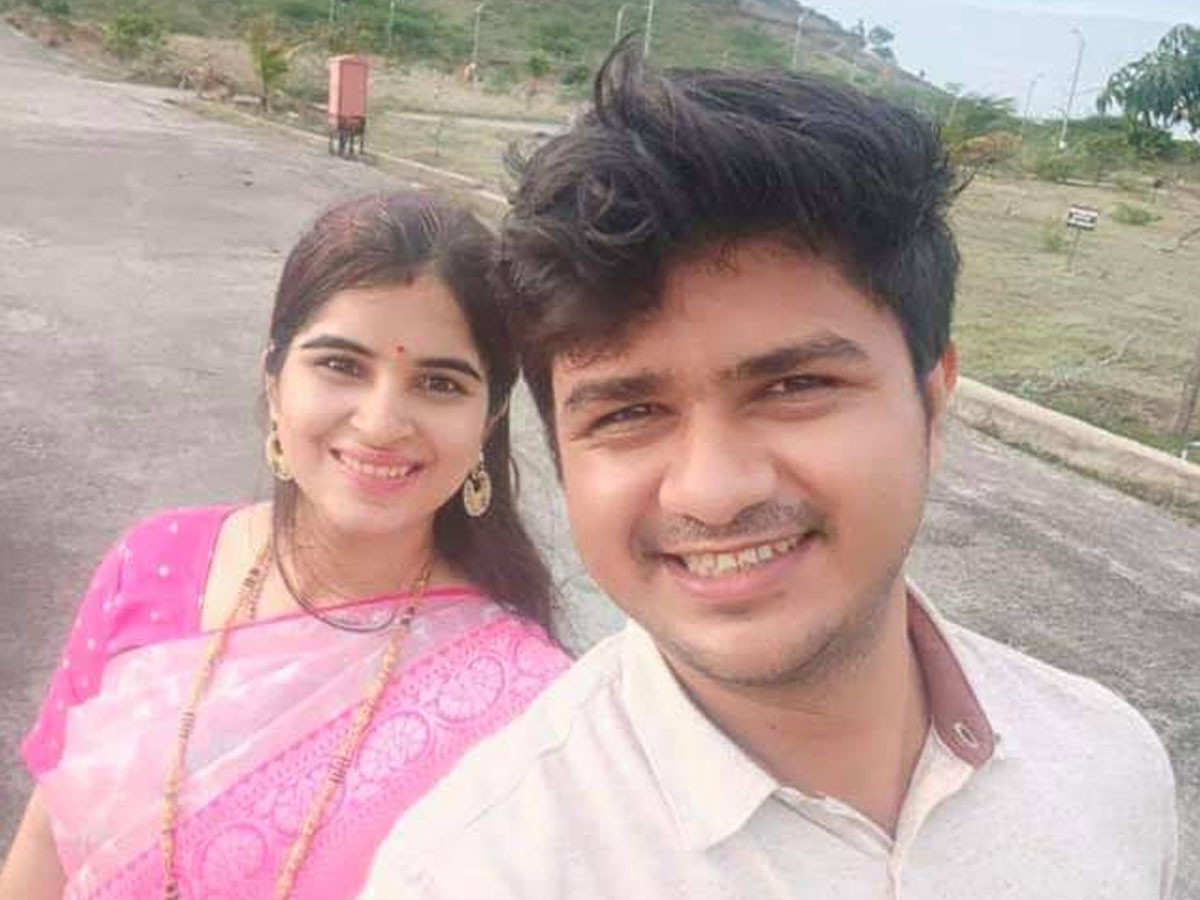 ఫోన్​లో వాగ్వాదం.. యువ వైద్యుల జంట ఆత్మహత్య