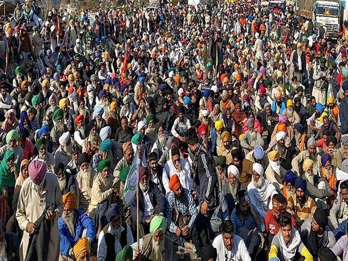 కేంద్రానికి  షాక్….జంతర్ మంతర్ వద్ద రైతుల ధర్నా