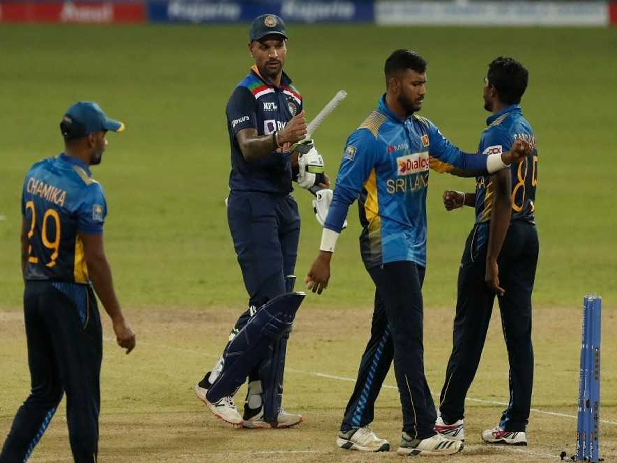 225 పరుగులకే కుప్పకూలిన టీమిండియా