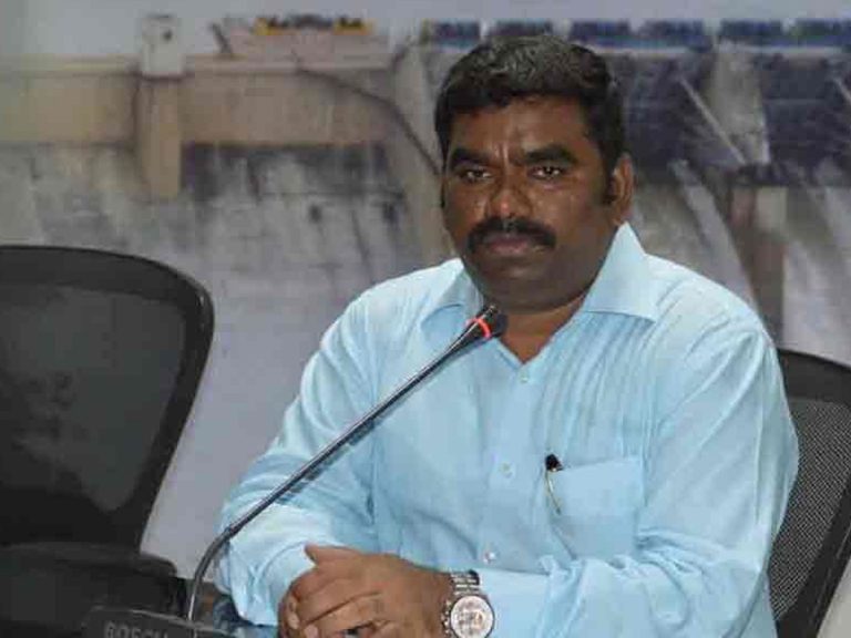 కర్నూలు కలెక్టర్ కు జాతీయ బీసీ కమిషన్ నోటీసులు…