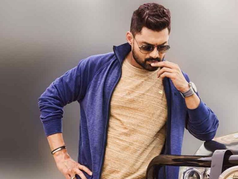 నటుడిగా, నిర్మాతగా వైవిధ్యానికే కళ్యాణ్ రామ్ ప్రాధాన్యం