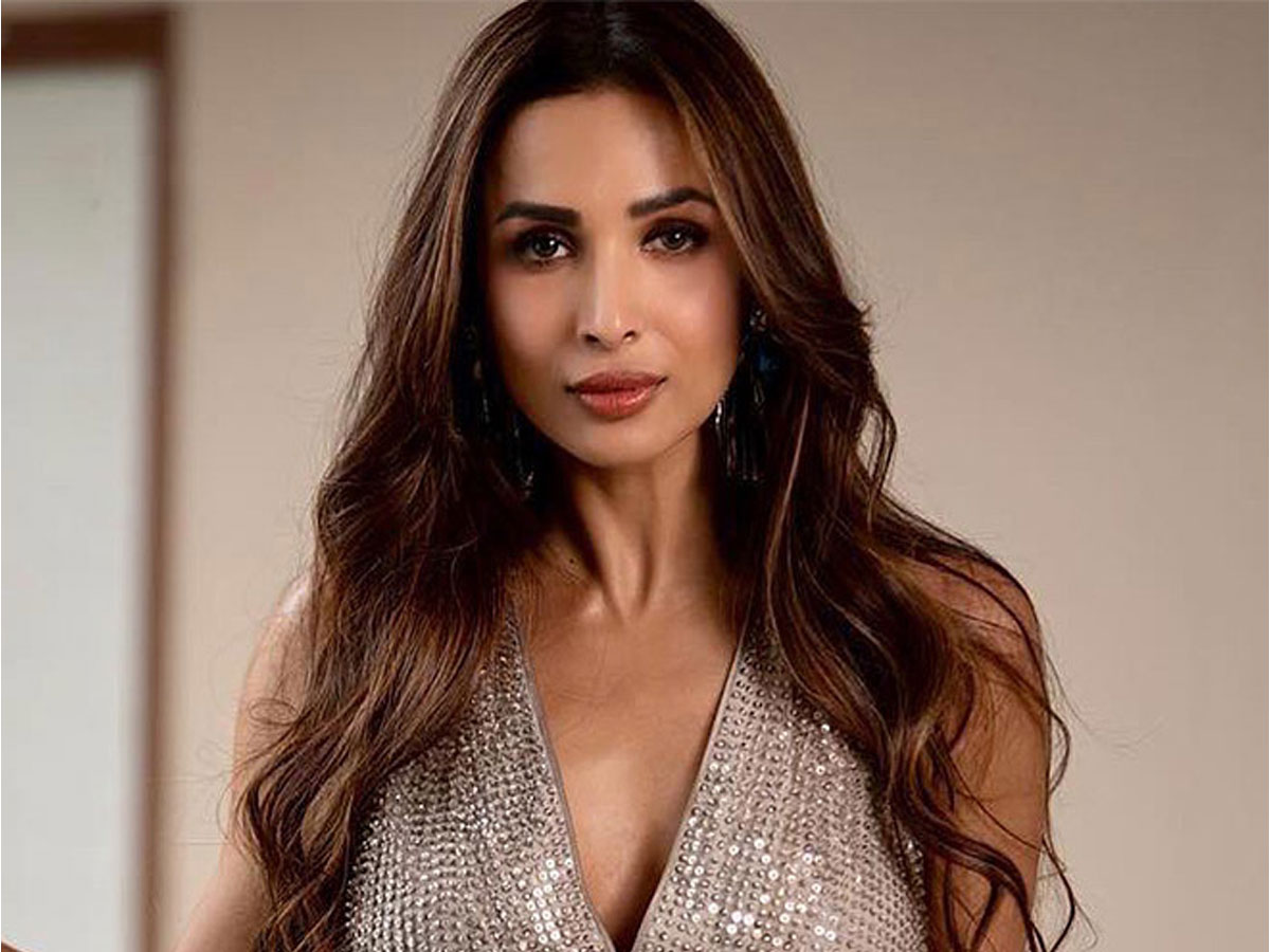 ‘అత్యుత్తమ శ్రీమతి’… గోవాలో మలైకా!