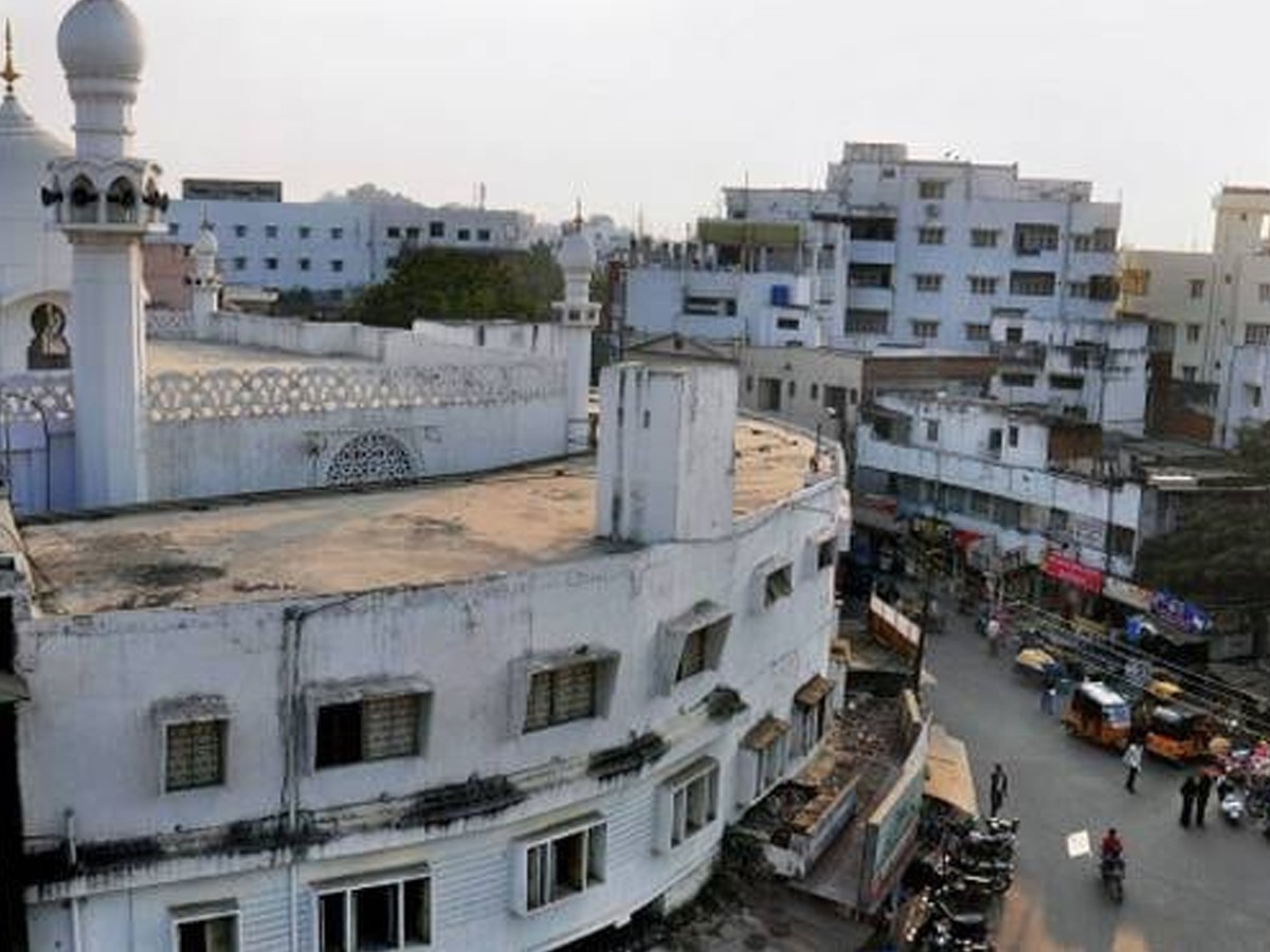 మల్లేపల్లిలో తగ్గిన పోలీసుల సెర్చ్ ఆపరేషన్స్…