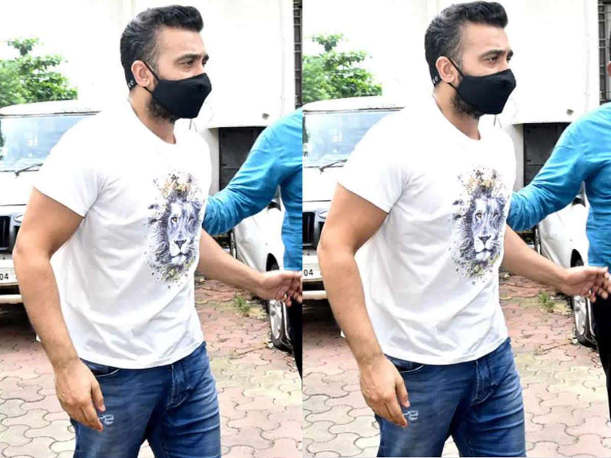 పోలీస్ కస్టడీకి శిల్పాశెట్టి భర్త రాజ్ కుంద్రా