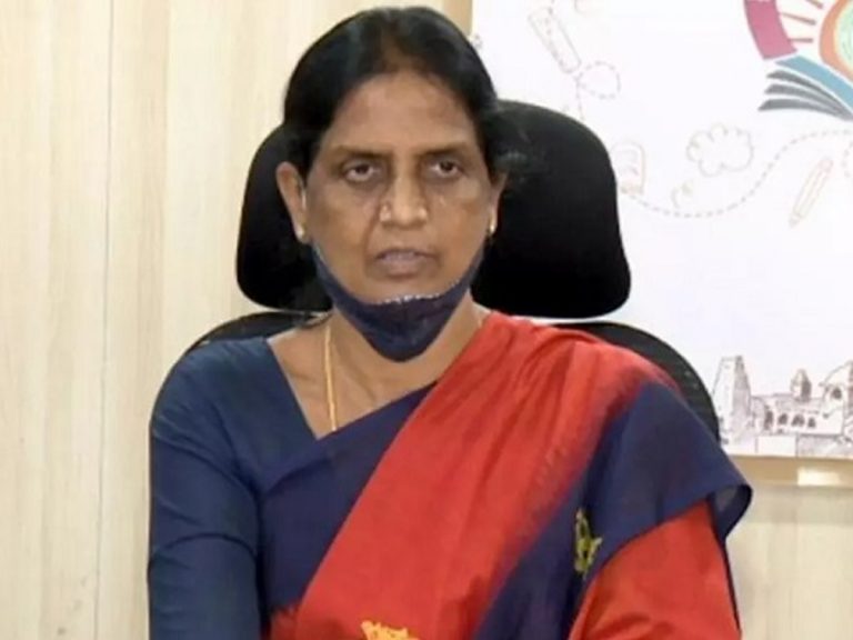 Sabitha Indra Reddy: స్థానికులకు ఉద్యోగాలు వస్తేనే ఉపయోగం