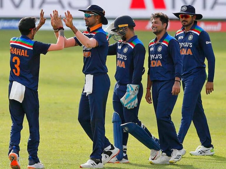 టాస్‌ గెలిచి బ్యాటింగ్‌ ఎంచుకున్న శ్రీలంక..