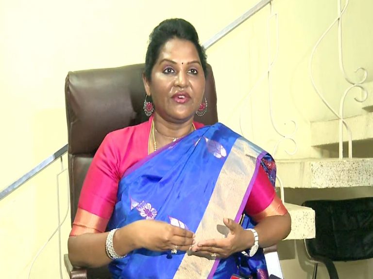 ఎమ్మెల్యే ఉండవల్లి శ్రీదేవికి రాజధాని సెగ..