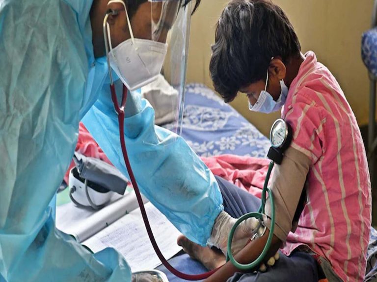 ఆ న‌గ‌రంలో చిన్నారుకు క‌రోనా… అప్ర‌మ‌త్త‌మైన యంత్రాంగం…