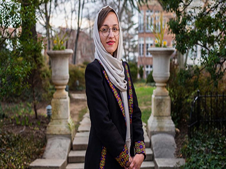 ఆఫ్ఘ‌న్ మొదటి మ‌హిళా మేయ‌ర్ సంచ‌ల‌న వ్యాఖ్య‌లు… రండి…చంపండి…