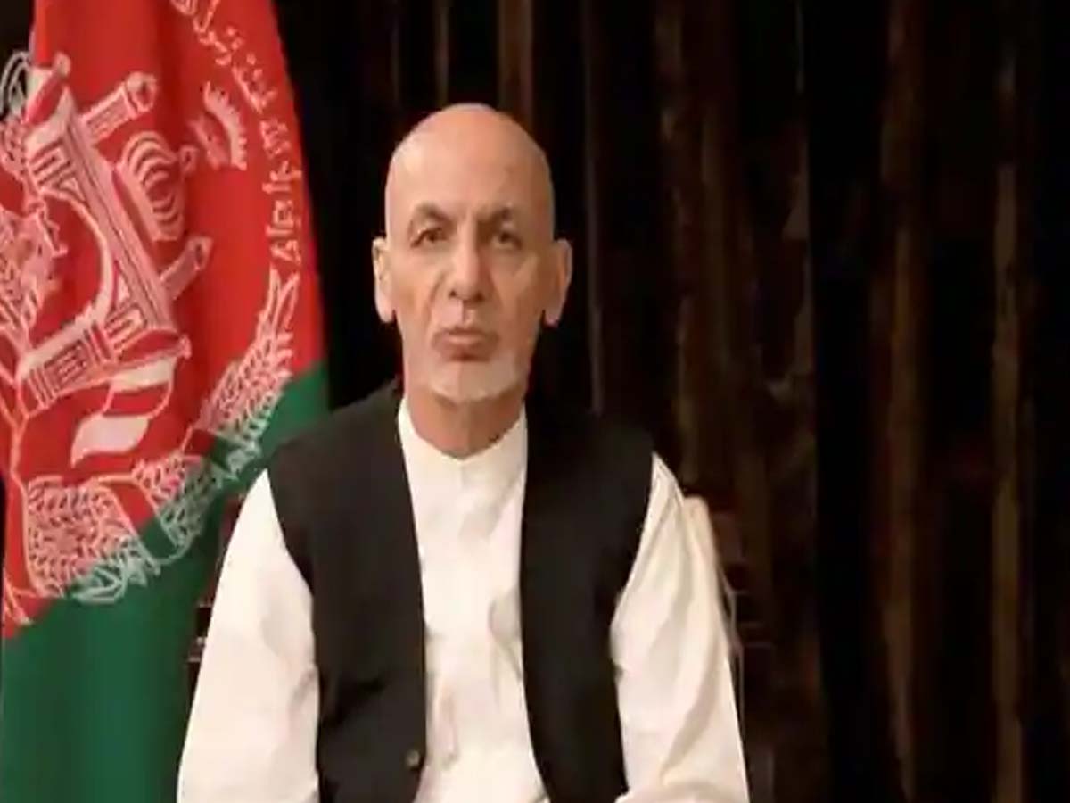 క‌ట్టుబ‌ట్ట‌లు…ఉత్త చేతుల‌తోనే ఆఫ్ఘ‌న్‌ను విడిచాను- అష్రాఫ్ ఘనీ…