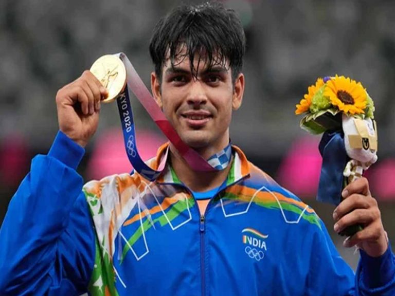 నీరజ్ చోప్రాకు ఆనంద్ మహీంద్ర గిఫ్ట్