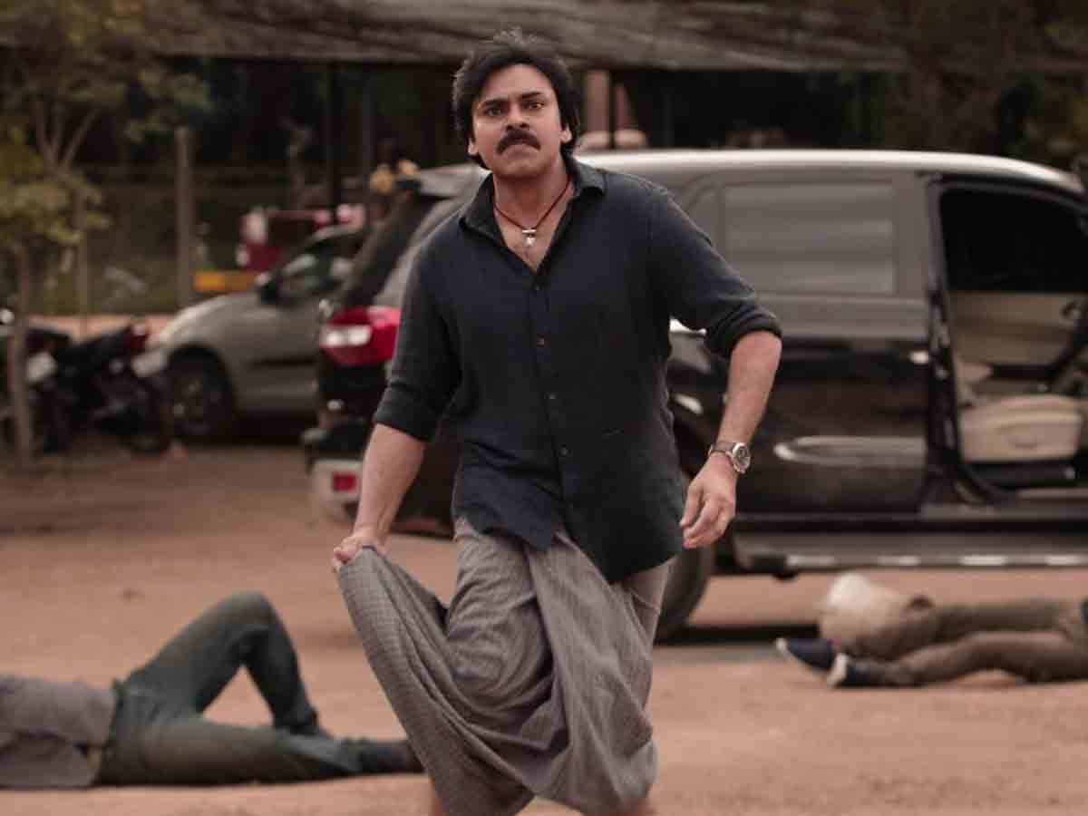 “భీమ్లా నాయక్”కు తప్పని కష్టాలు… పోస్టర్ లీక్