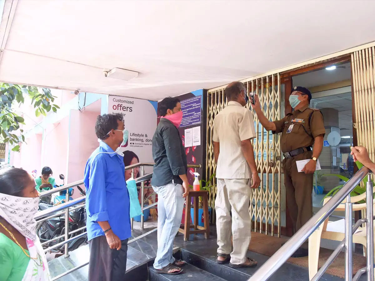 దేశంలో మళ్లీ పెరిగిన కరోనా తీవ్రత.. కొత్తగా 18,987 కేసులు