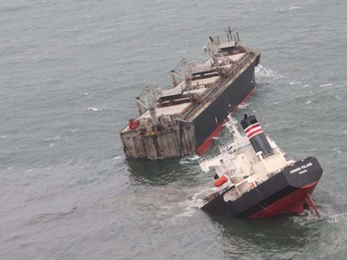 టైటానిక్ త‌ర‌హాలో… రెండు ముక్క‌లైన జ‌పాన్ షిప్‌..