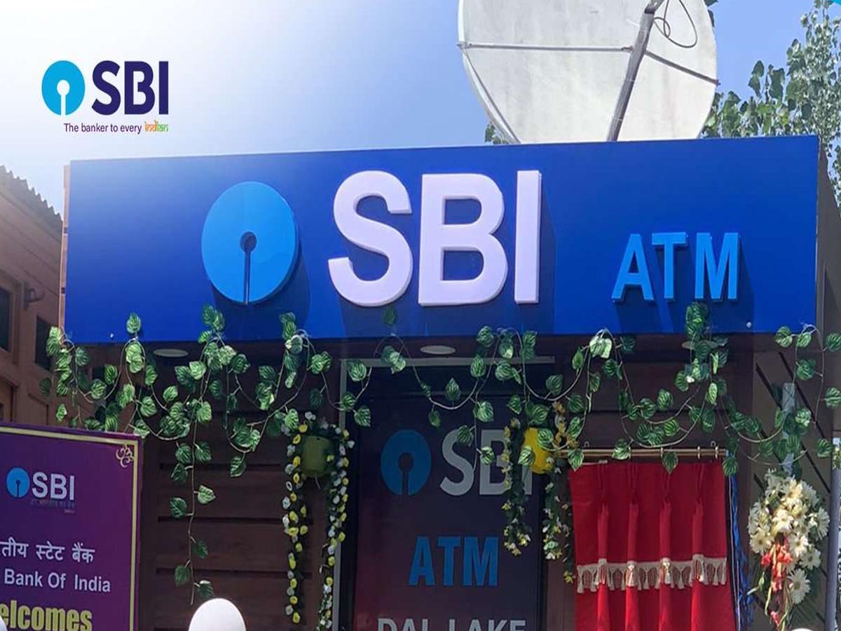 ఎట్ట‌కేల‌కు నెరవేరిన కాశ్మీరీ వాసుల క‌ల‌… దాల్ స‌ర‌స్సులో…