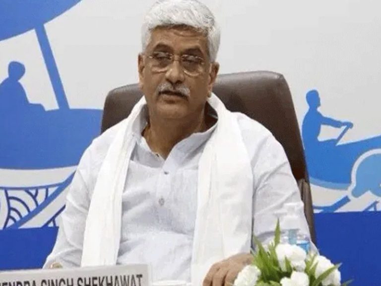 ఢిల్లీకి వెలిగొండ ప్రాజెక్టు లొల్లి.. కేంద్ర జలశక్తి మంత్రితో టీడీపీ నేతల భేటీ