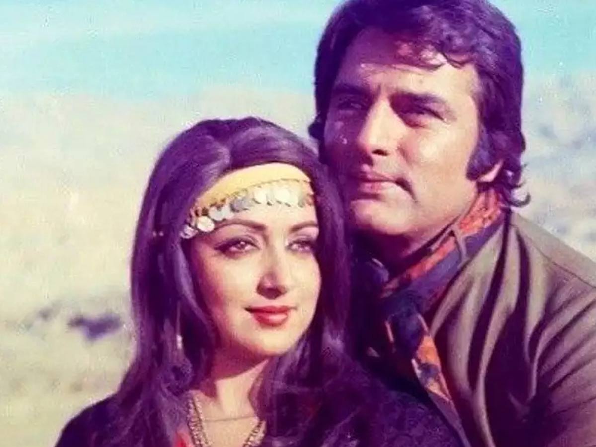 అఫ్గనిస్తాన్ లో హేమా మాలిని! పోస్టర్స్ షేర్ చేసిన సీనియర్ నటి…