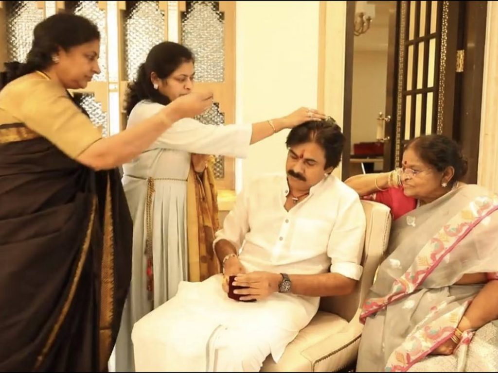 Mega Family Rakhi Celebrations