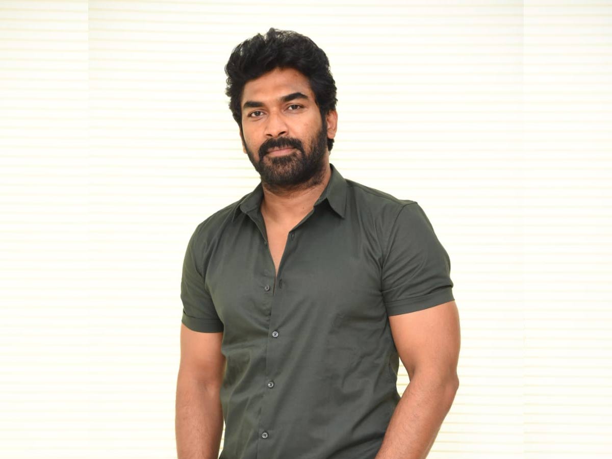 సాగర్ చేతిలో మూడు సినిమాలు!