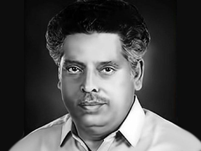 డబ్బింగ్ రచనలో రారాజు రాజశ్రీ!