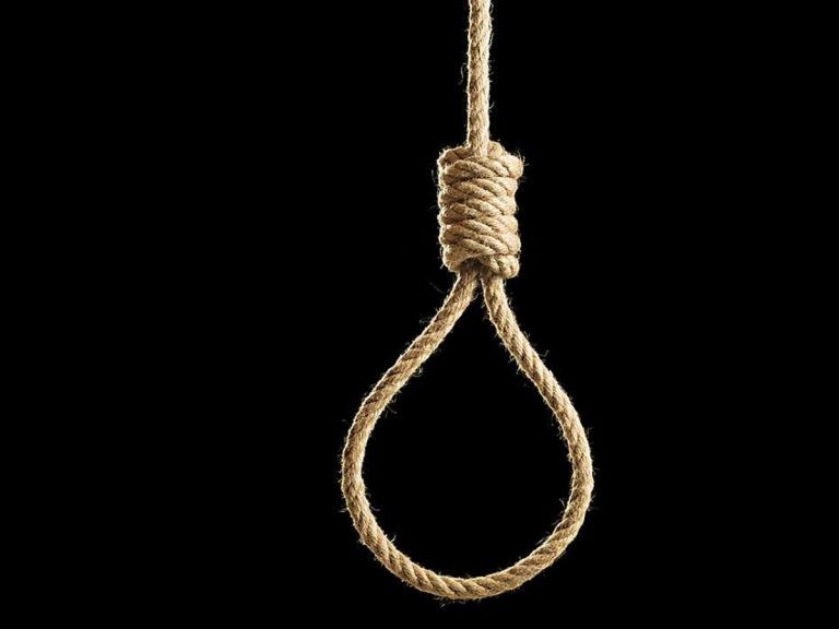 హెచ్‌సీయూలో పీజీ విద్యార్థిని ఆత్మహత్య.. కారణం ఇదేనా..?