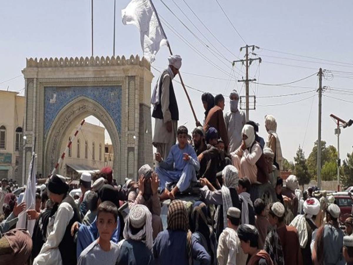 ఆఫ్ఘ‌న్‌లో భీక‌ర‌పోరు: మ‌రో నాలుగు ప్రాంతాలు సొంతం చేసుకున్న తాలిబ‌న్లు…