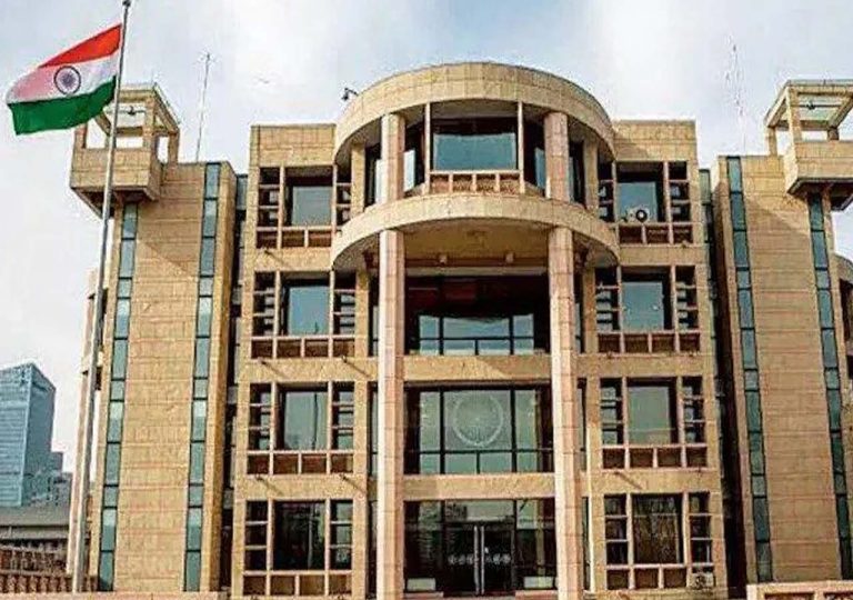 ఆఫ్ఘ‌న్‌లోని భార‌త రాయ‌బార కార్యాల‌యాల‌పై తాలిబ‌న్ దాడులు… పత్రాలు స్వాధీనం…