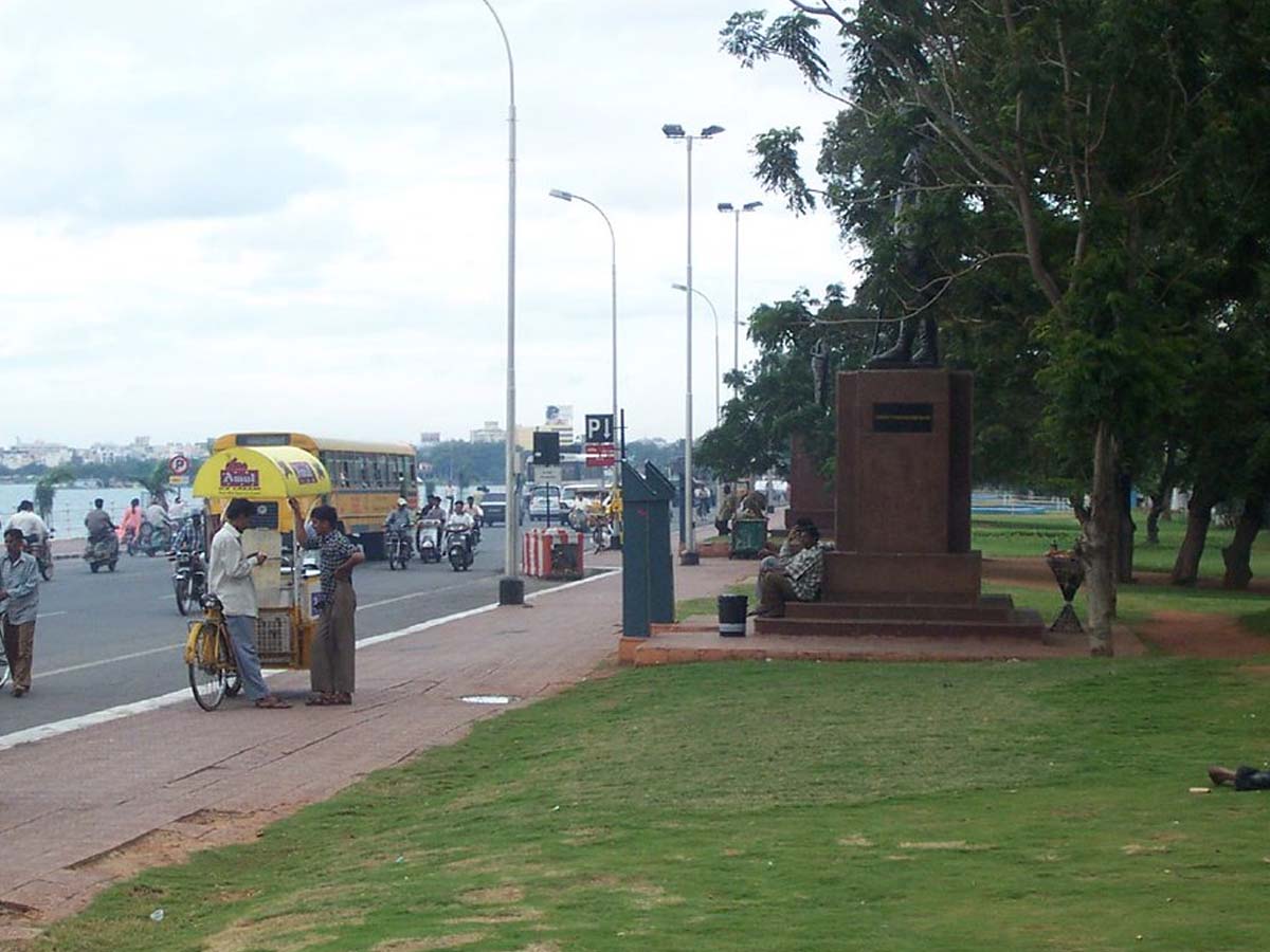 ప్ర‌తి ఆదివారం ట్యాంక్‌బండ్‌పై ఆంక్షలు… ఎందుకంటే…