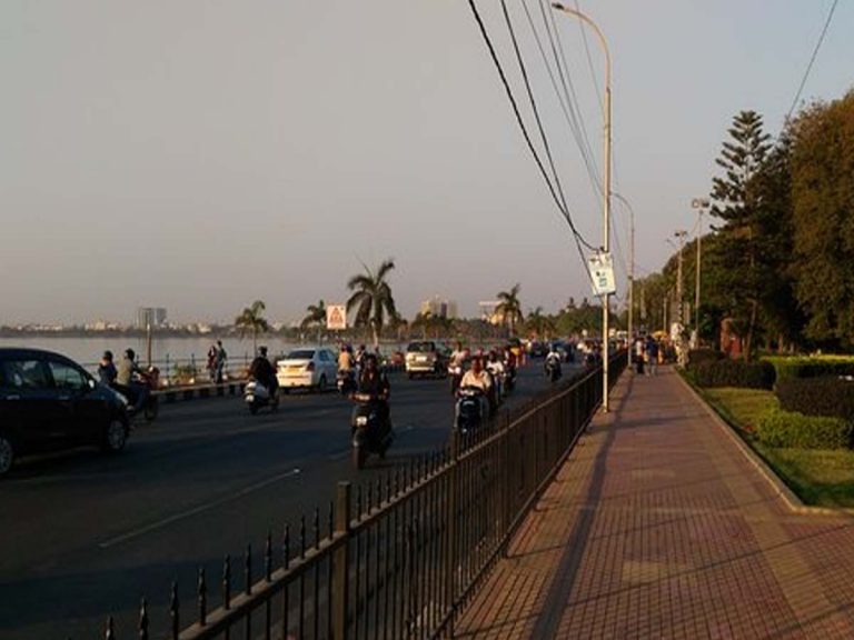 ట్యాంక్‌బండ్‌పై ఆంక్షలు…  రాత్రి 9 గంటల వరకు…