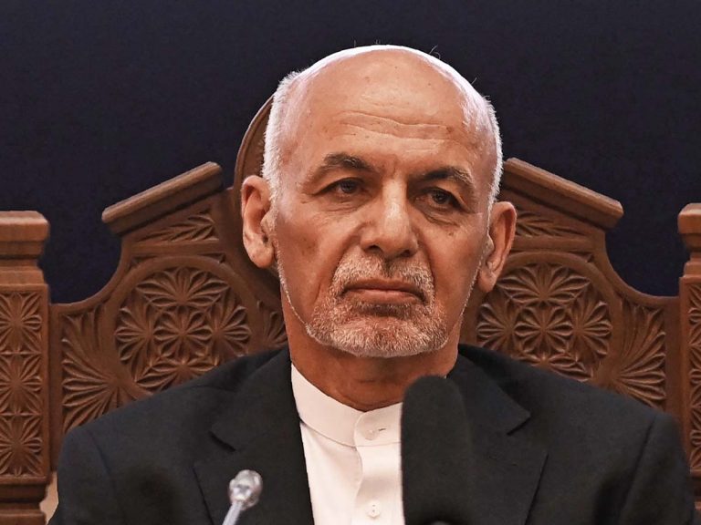 ఆఫ్ఘ‌నిస్తాన్ మాజీ అధ్య‌క్షుడు ఏ దేశంలో ఉన్నాడంటే…