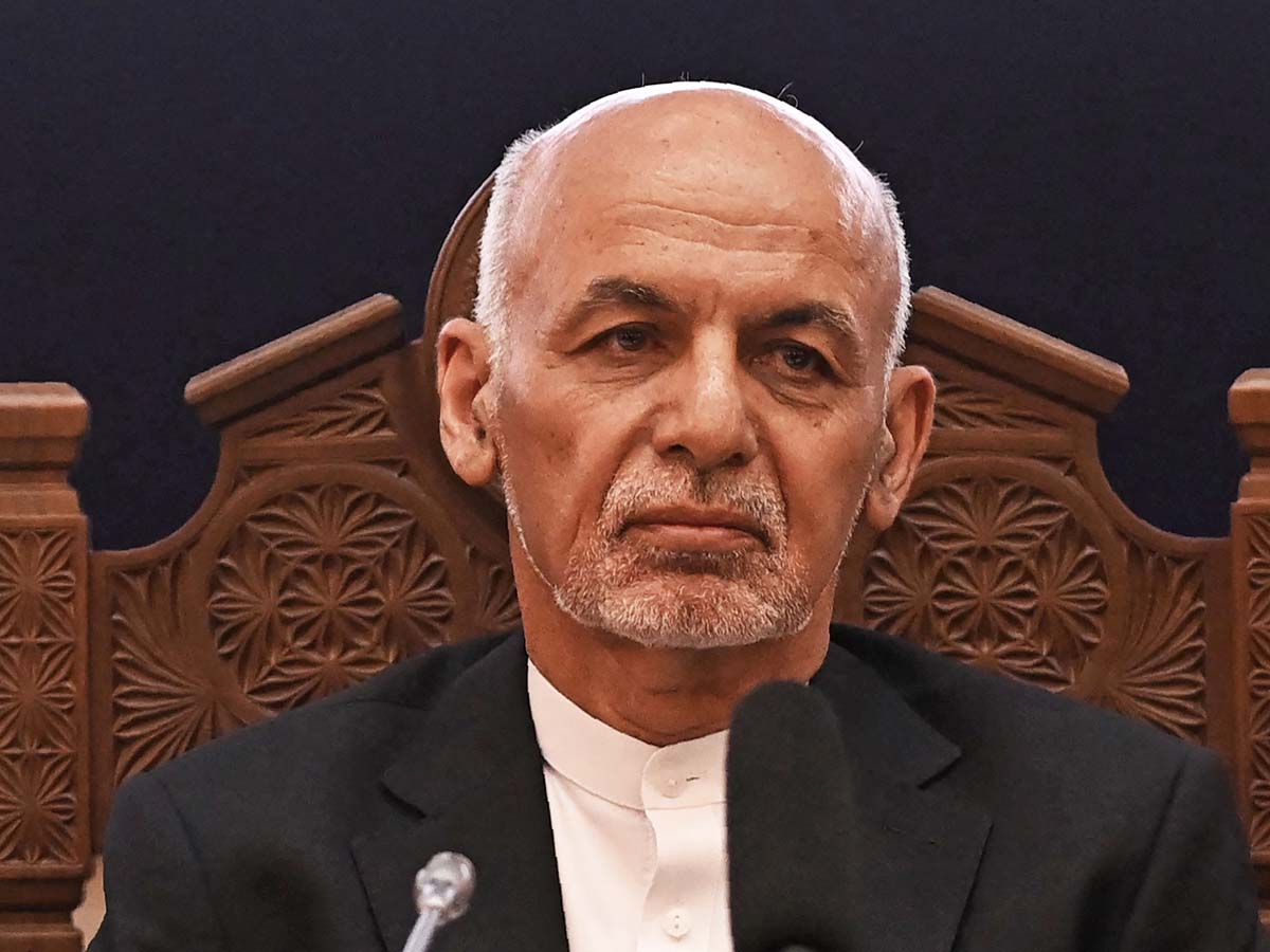 ఆఫ్ఘ‌నిస్తాన్ మాజీ అధ్య‌క్షుడు ఏ దేశంలో ఉన్నాడంటే…