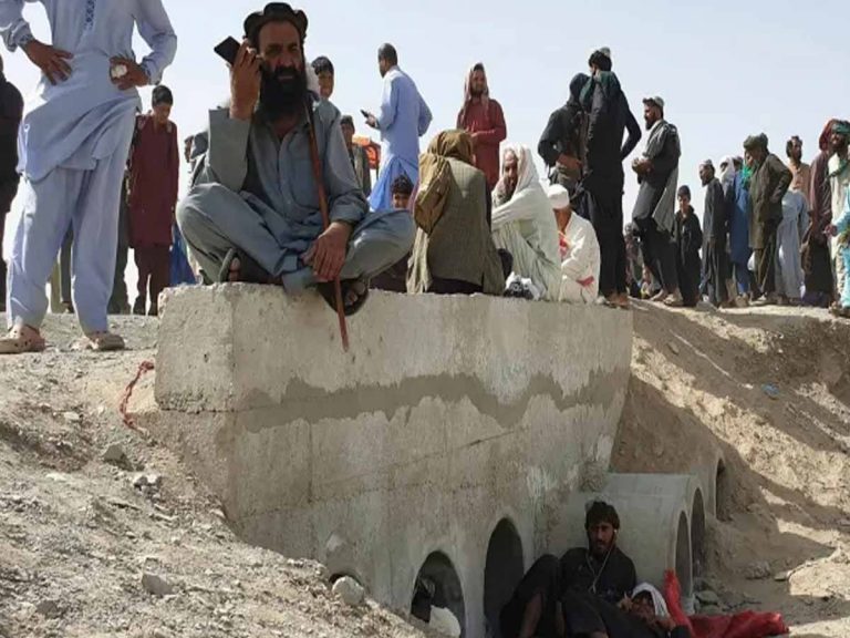 ఆ దేశం నుంచి వ‌చ్చే పౌరుల‌కు అమెరికా రుణాలు…