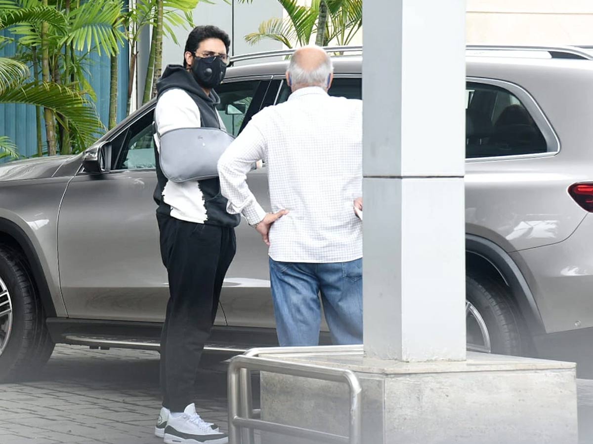 ఆసుపత్రిలో చేరిన అభిషేక్ బచ్చన్